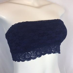 5 for $20 ✨ VS PINK Navy Lace Bandeau Bralette